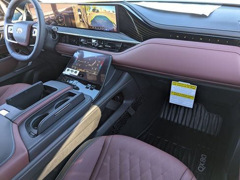 New 2026 INFINITI QX80 Autograph image 29
