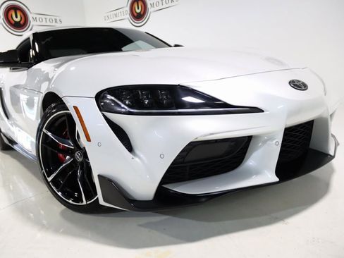 Used 2021 Toyota Supra Premium w/ Driver Assist Package image 19