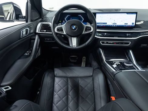 Used 2026 BMW X6 xDrive40i AWD/4WD image 3