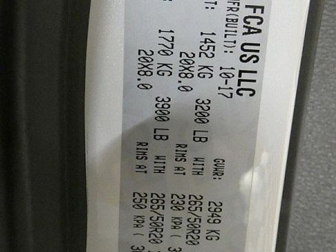 Used 2018 Dodge Durango GT image 28