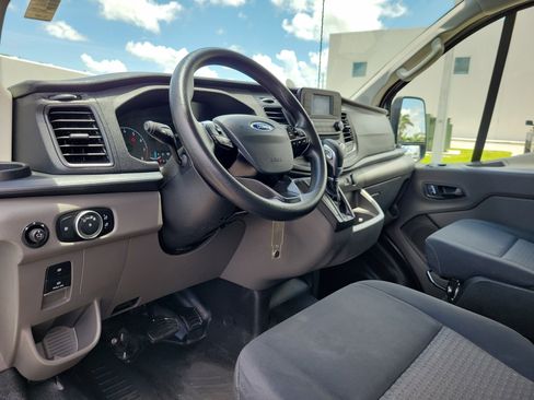 Used 2024 Ford Transit 250 Low Roof w/ Exterior Upgrade Package RWD image 14