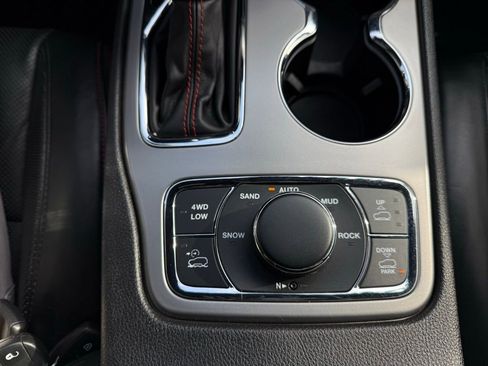 Used 2021 Jeep Grand Cherokee Trailhawk w/ Trailhawk Luxury Group image 24