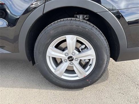 New 2026 Kia Sorento LX image 28