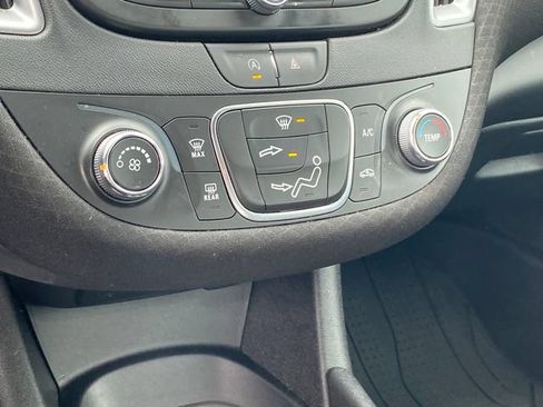 Used 2024 Chevrolet Malibu LS w/ LPO, Floor Liner Package FWD image 12