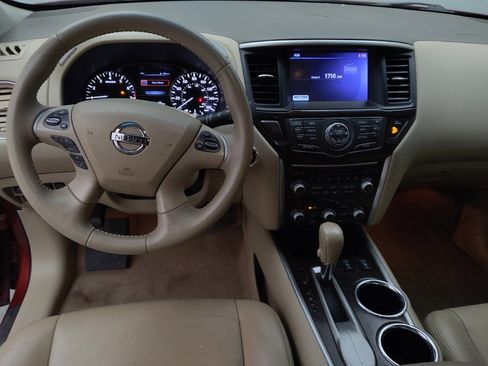 Used 2015 Nissan Pathfinder SL w/ SL Tech Package image 22