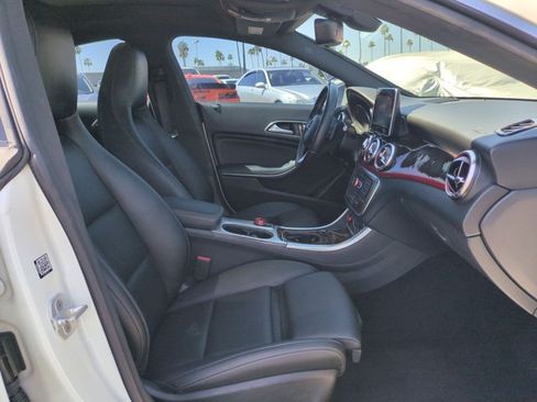 Used 2016 Mercedes-Benz CLA 250 4MATIC image 22