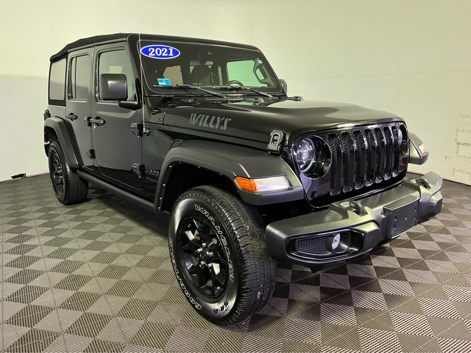 Used 2021 Jeep Wrangler Unlimited Sport AWD/4WD image 1