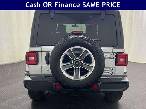 Used 2020 Jeep Wrangler Unlimited Sahara AWD/4WD image 10