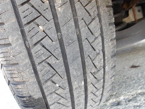 Used 2014 Jeep Cherokee Limited image 46