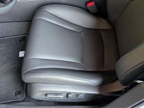 New 2025 Honda Accord EX-L image 4