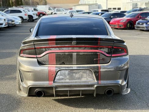 Used 2020 Dodge Charger SRT Hellcat w/ Harman/Kardon Audio Group image 5