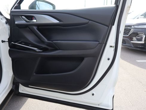 Used 2023 MAZDA CX-9 Touring Plus AWD/4WD image 11