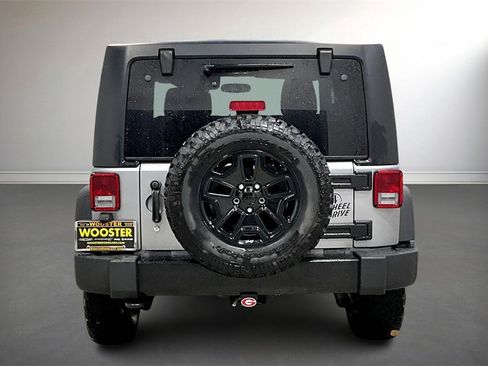 Used 2017 Jeep Wrangler Sport image 6