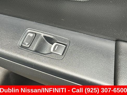 Used 2025 Honda CR-V EX-L image 23