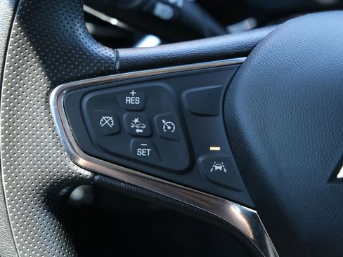 Used 2021 Chevrolet Equinox LT FWD image 35