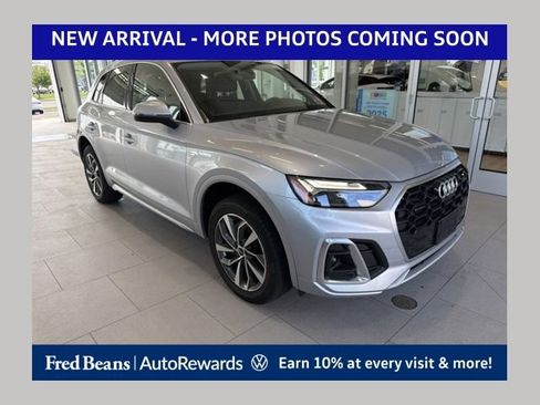 Used 2023 Audi Q5 2.0T Premium Plus w/ Premium Plus Package AWD/4WD image 1