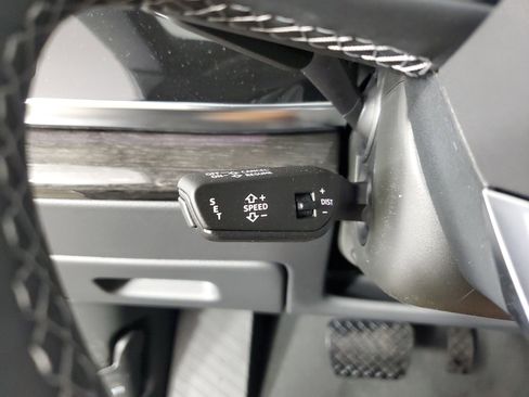 New 2026 Audi Q8 Premium Plus image 36