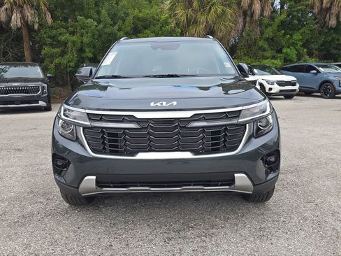 New 2026 Kia Seltos S FWD image 3