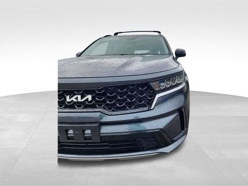 Used 2023 Kia Sorento S w/ Panoramic Sunroof Package FWD image 11