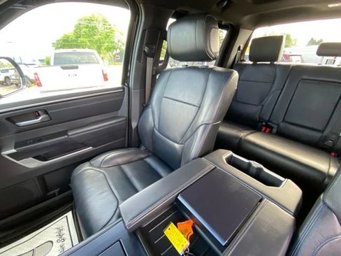 Used 2022 Toyota Tundra Platinum w/ Advanced Package AWD/4WD image 15