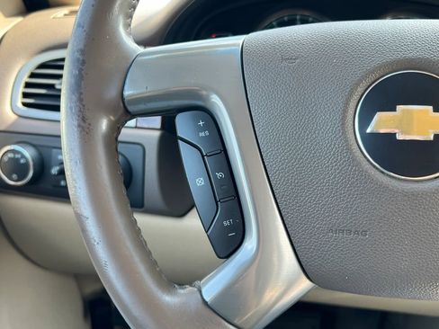 Used 2011 Chevrolet Tahoe LTZ AWD/4WD image 23