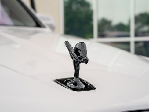 Used 2025 Rolls-Royce Cullinan AWD/4WD image 8