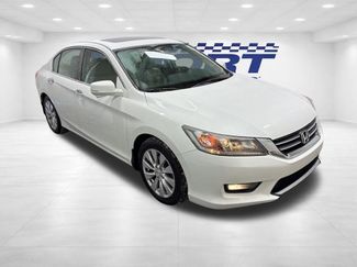 Used 2015 Honda Accord EX-L video 3