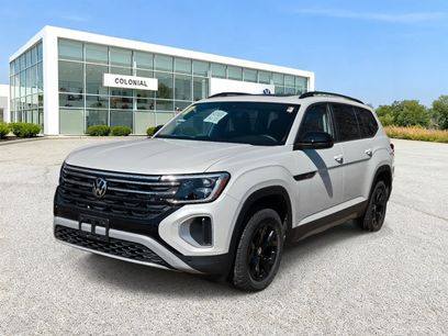 New 2026 Volkswagen Atlas Peak Edition