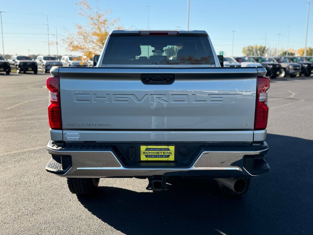 Used 2025 Chevrolet Silverado 2500 LT w/ Convenience Package AWD/4WD image 8