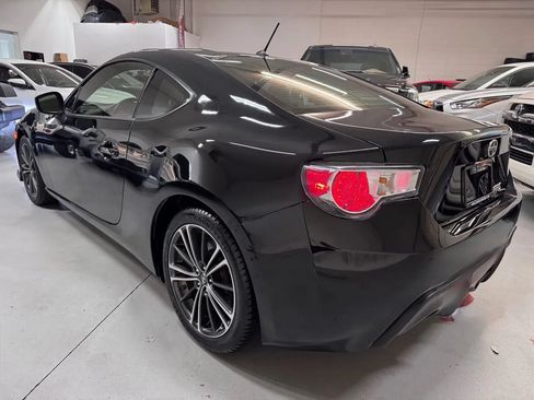 Used 2013 Scion FR-S RWD image 5