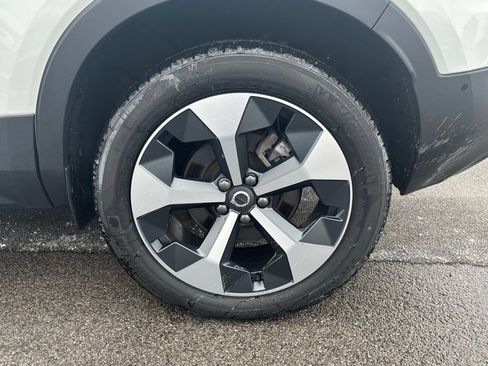 Certified 2026 Volvo XC40 B5 Plus w/ Protection Package Premier AWD/4WD image 33