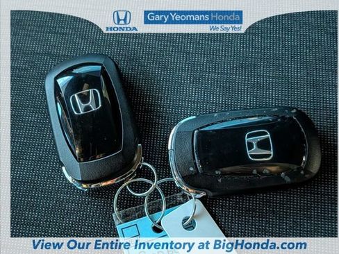 Used 2025 Honda Pilot Sport image 34
