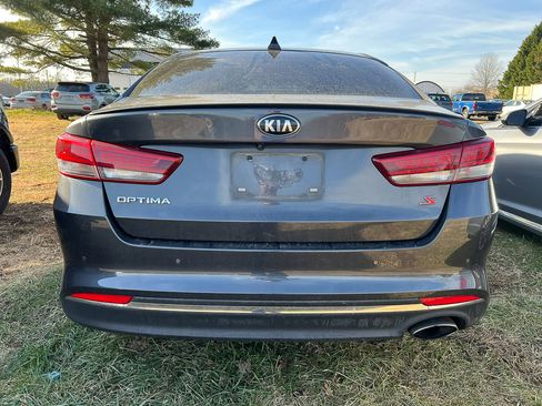 Used 2018 Kia Optima S image 3
