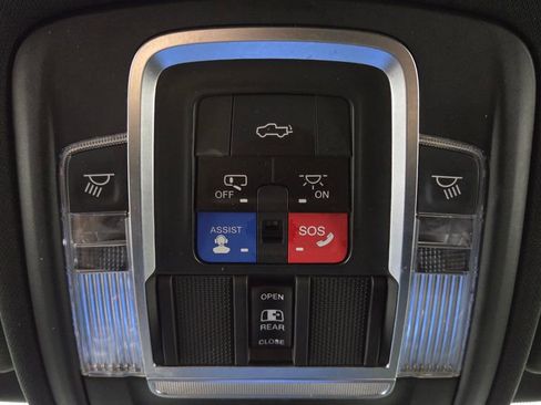 Used 2019 RAM 1500 Limited w/ Advanced Safety Group AWD/4WD image 28