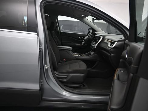 Used 2023 GMC Acadia SLE FWD image 27
