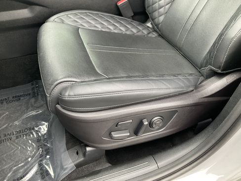 Used 2022 Kia Sorento SX AWD/4WD image 32