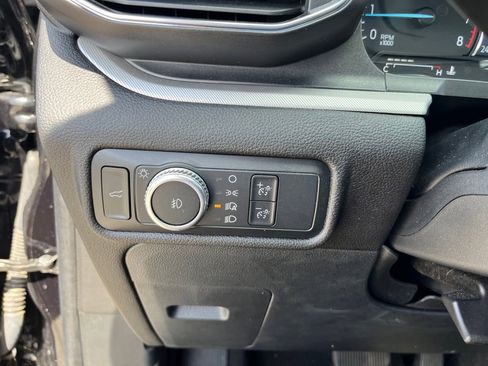 Used 2022 Ford Explorer XLT w/ Equipment Group 202A image 27