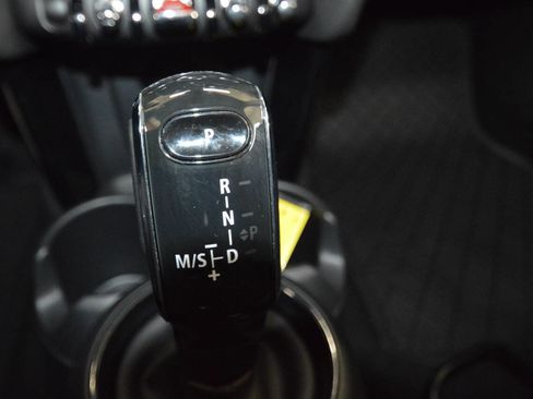 Used 2022 MINI Cooper S image 26