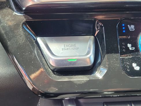 Used 2022 GMC Sierra 1500 Denali AWD/4WD image 29