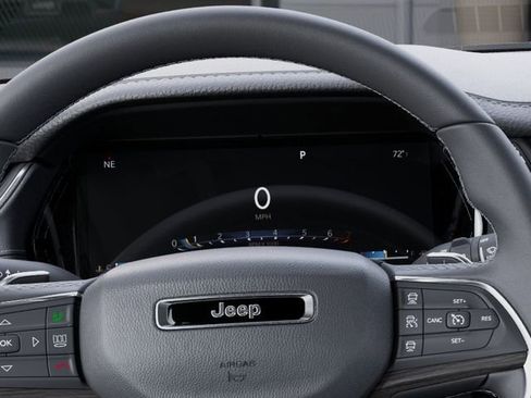 New 2026 Jeep Grand Cherokee Limited image 17