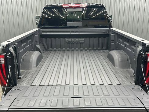 Used 2025 GMC Sierra 3500 Denali w/ Denali Reserve Package image 13