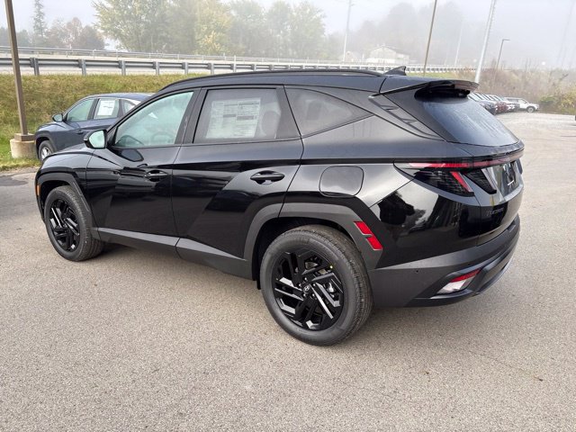 New 2026 Hyundai Tucson Limited AWD/4WD image 3