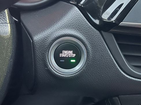 Used 2020 Buick Envision Premium w/ Driver Confidence Package image 28