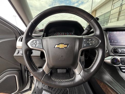 Used 2019 Chevrolet Tahoe LS AWD/4WD image 28