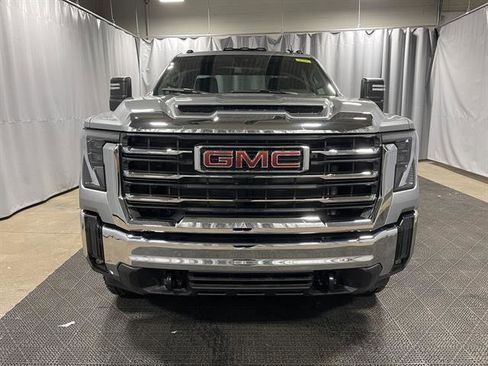 New 2026 GMC Sierra 2500 SLE w/ SLE Value Package; image 2