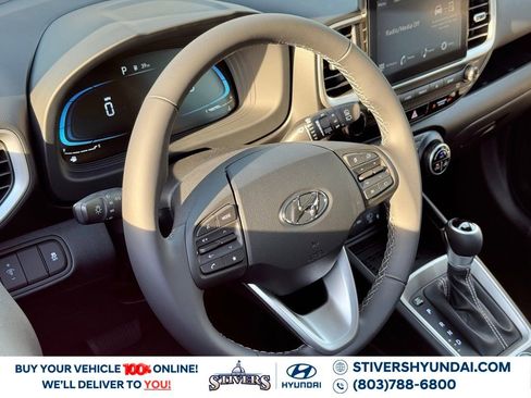 New 2026 Hyundai Venue SEL image 18