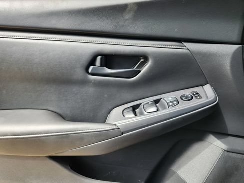 Used 2024 Nissan Sentra S FWD image 22