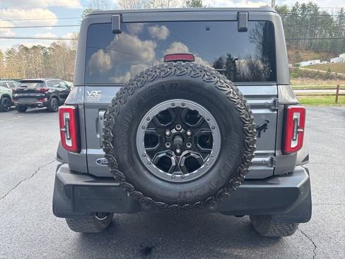 Used 2023 Ford Bronco Outer Banks w/ Sasquatch Package image 5