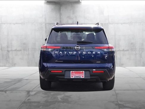 Certified 2025 Nissan Pathfinder SV AWD/4WD image 6