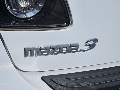 Used 2008 MAZDA MAZDA3 s Touring image 14